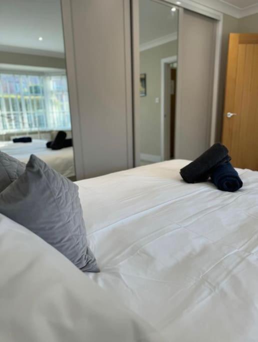 Stylish Apartment Near The Centre Of Harrogate Exteriör bild